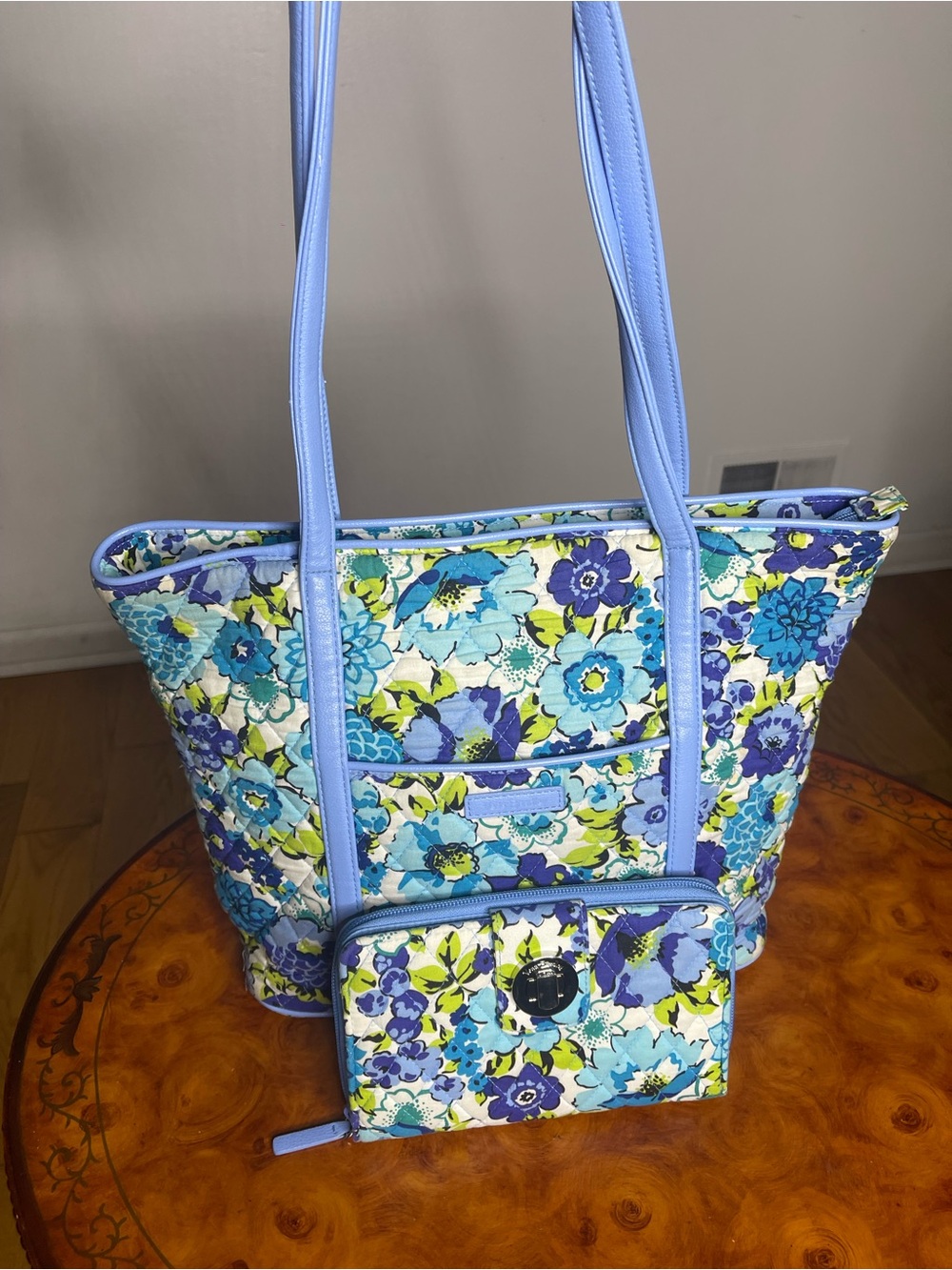 Vera Bradley Blue Aqua Floral Quilted Tote with Matching Wristlet